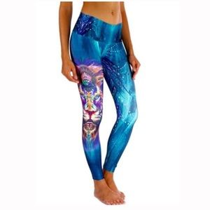 Sadhana Yoga Pants w/Lion Print - Small